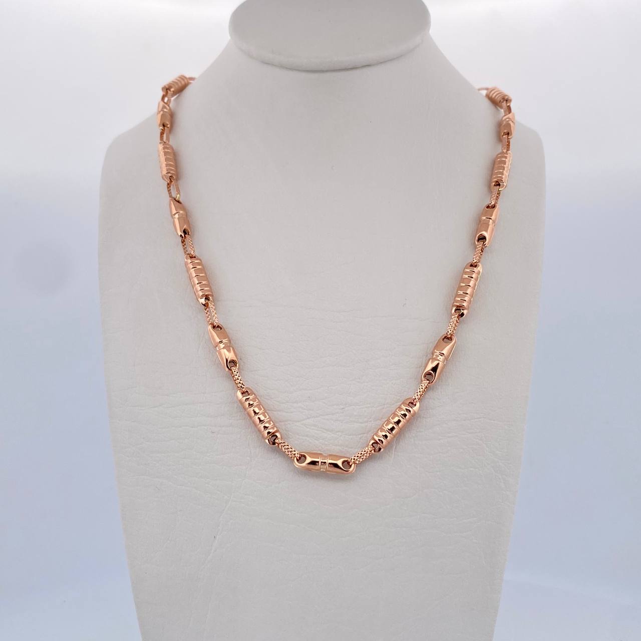 Cadena Rustica Barril Rayado 13.25gr / 61.5cm/ Oro 18K $
