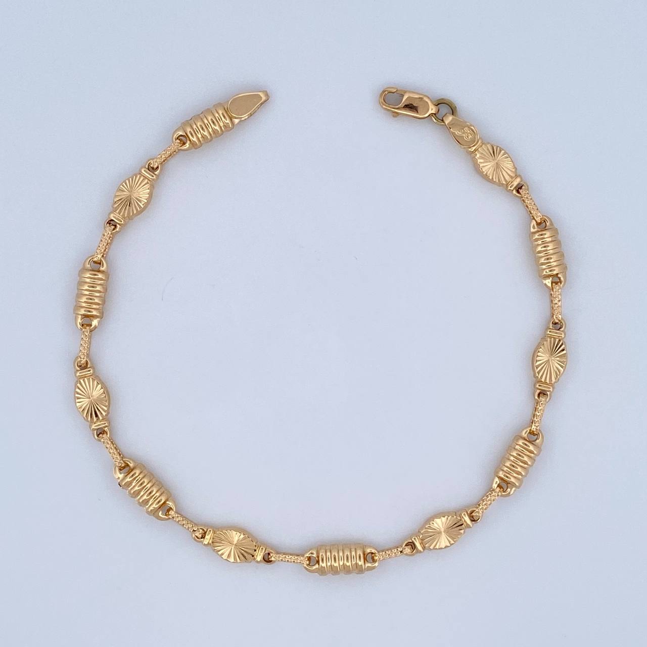 Pulso Eslabón Diamantado 6.05gr / 22cm / Oro 18K $