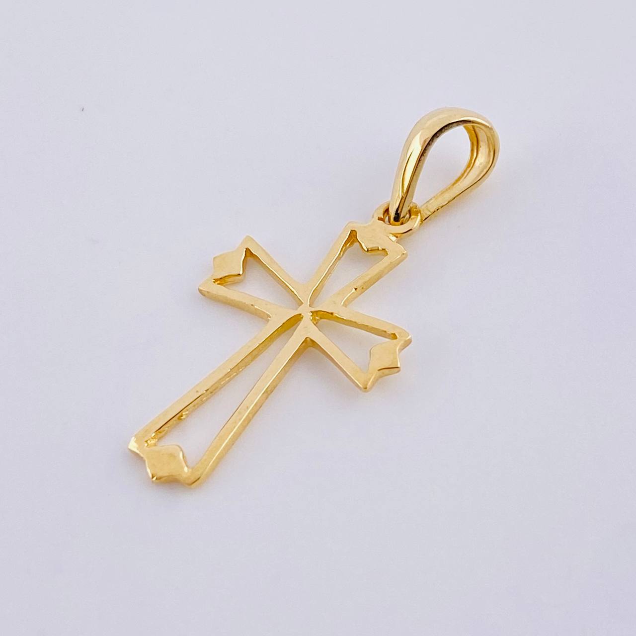 Dije Cruz Puntas Diamantes 1.2gr / 3cm / Oro Amarillo 18K *