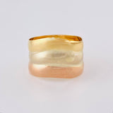 Anillo Curvo Tres Lineas 3.1 g / T6 3/4 Tres Oros 18K