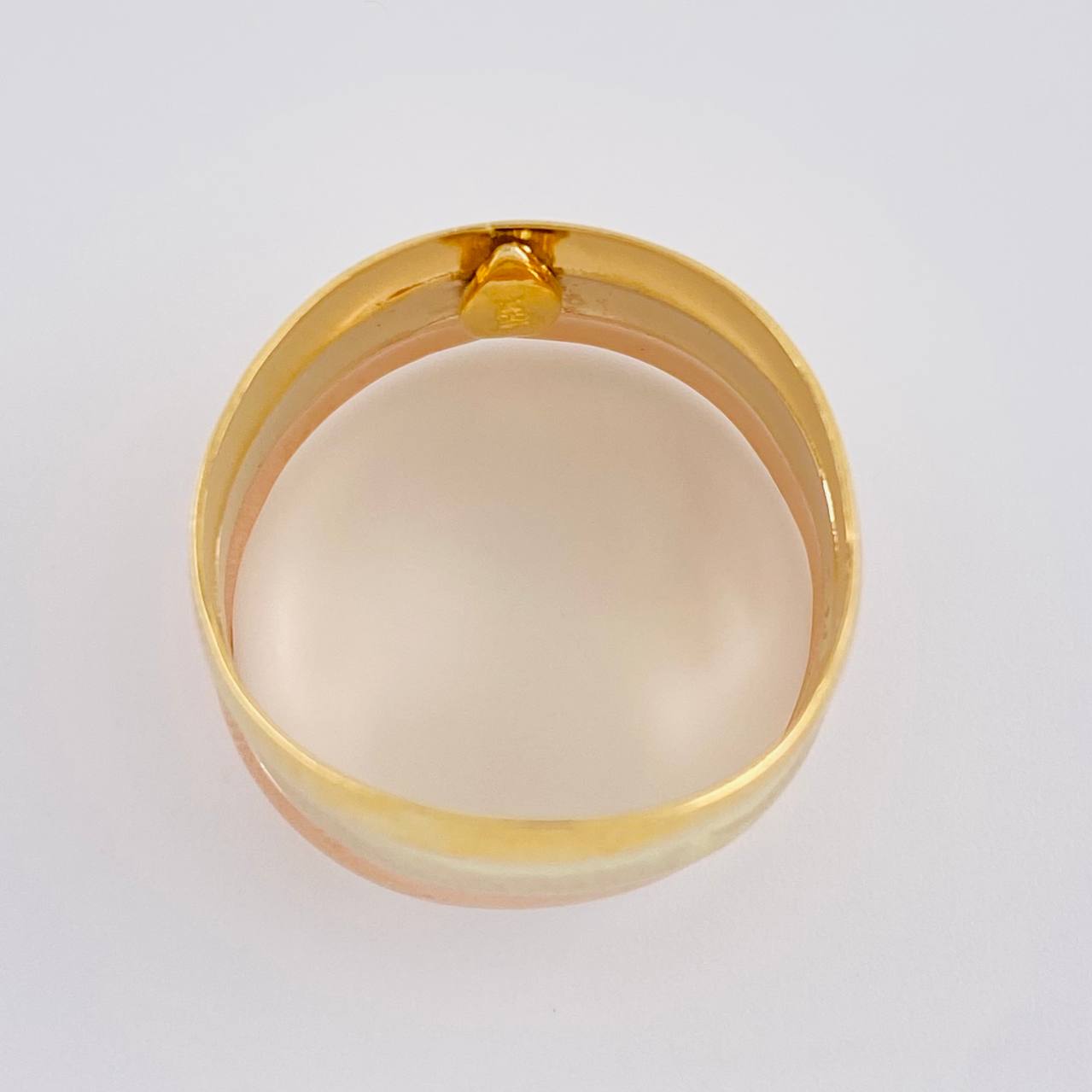 Anillo Curvo Tres Lineas 3.2 g / T7 1/4 Tres Oros 18K