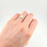 Anillo Tres Líneas Enlazadas 2.2 g / T7 1/4 Tres Oros 18K