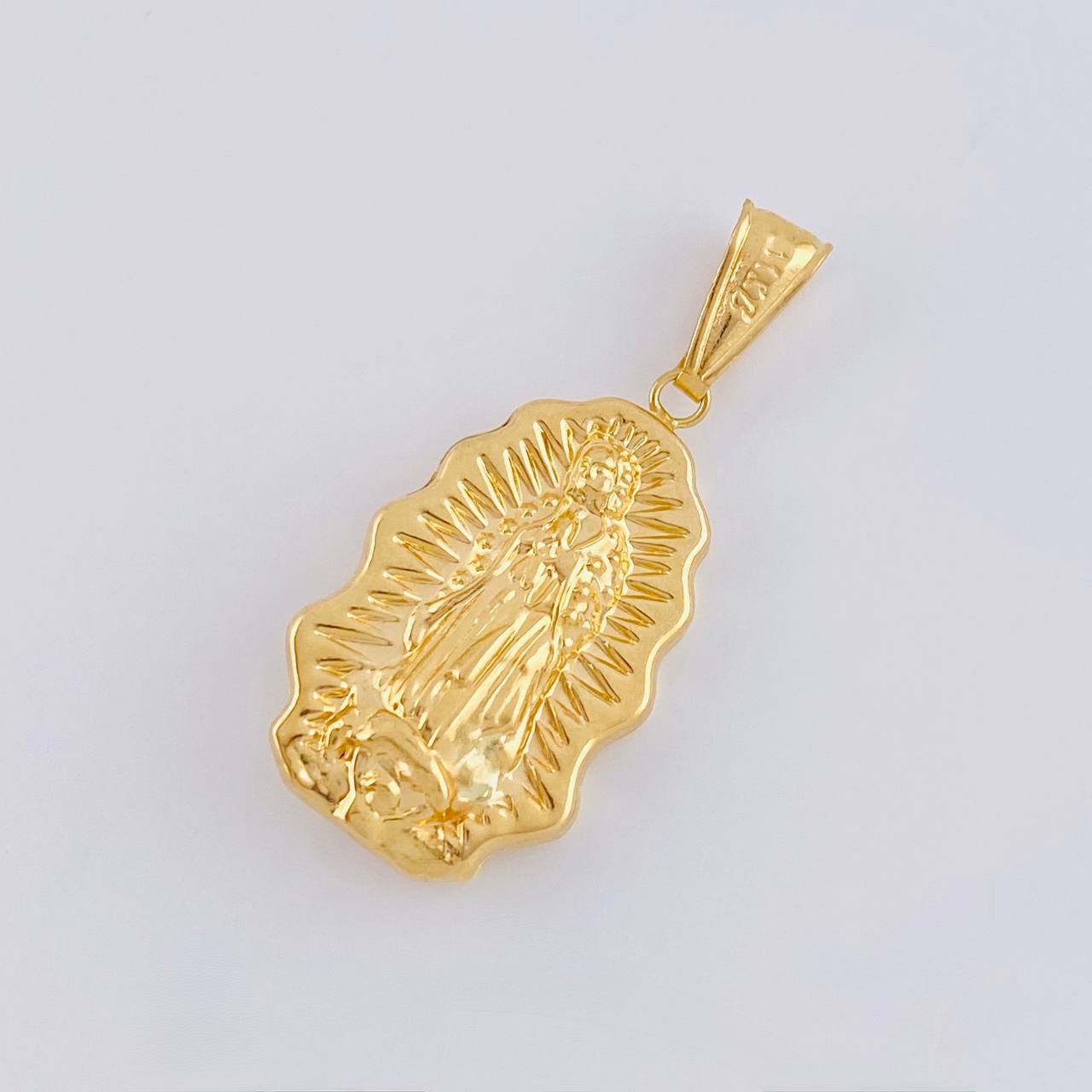 Dije Virgen De Guadalupe 2.1 g / 3.6 cm Oro Amarillo 18K