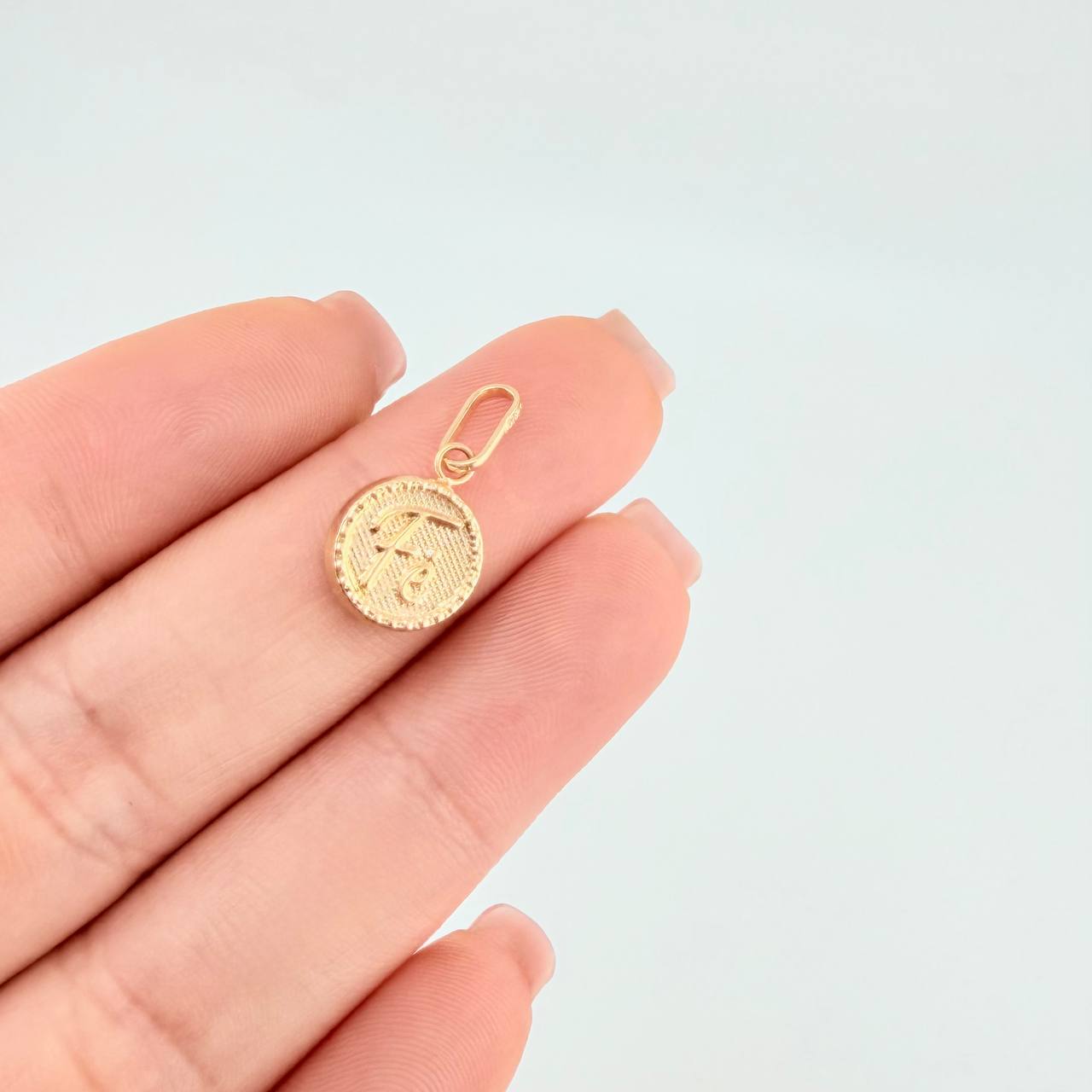 Dije Circulo Fé 0.7 g / 1.9 cm Oro Amarillo 18K