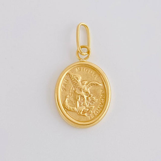 Dije San Miguel Mate 0.7 g / 2 cm Oro Amarillo 18K