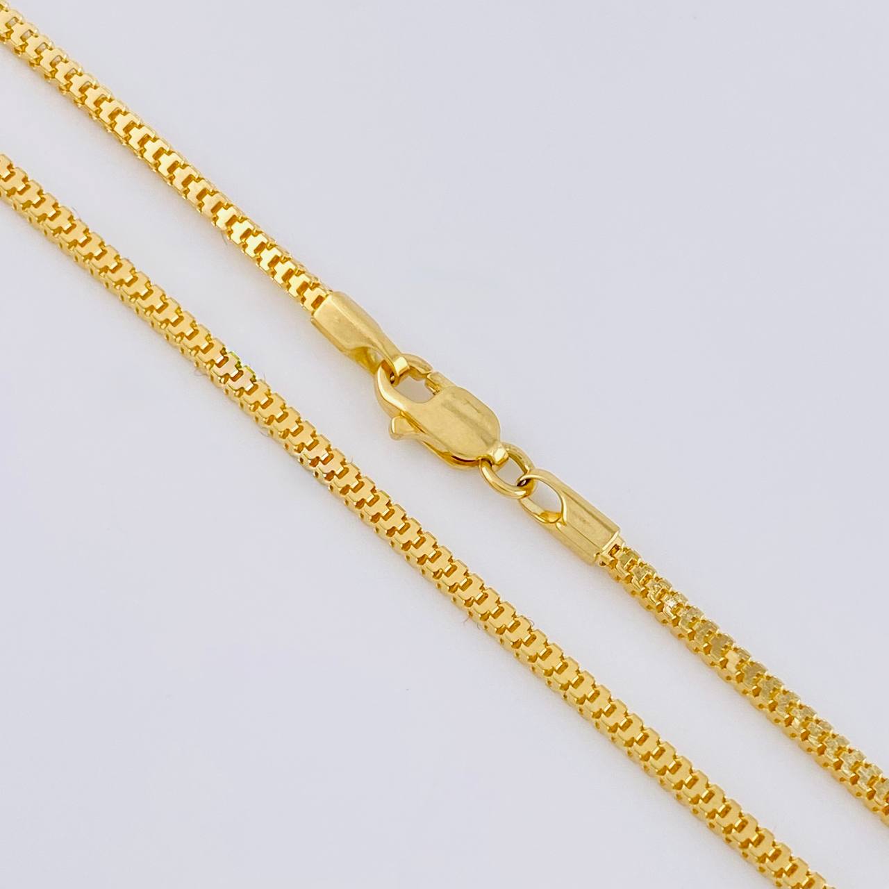 Cadena Venenciana Reticulada 5.7 g / 45 cm / 1.6 mm Oro Amarillo 18K
