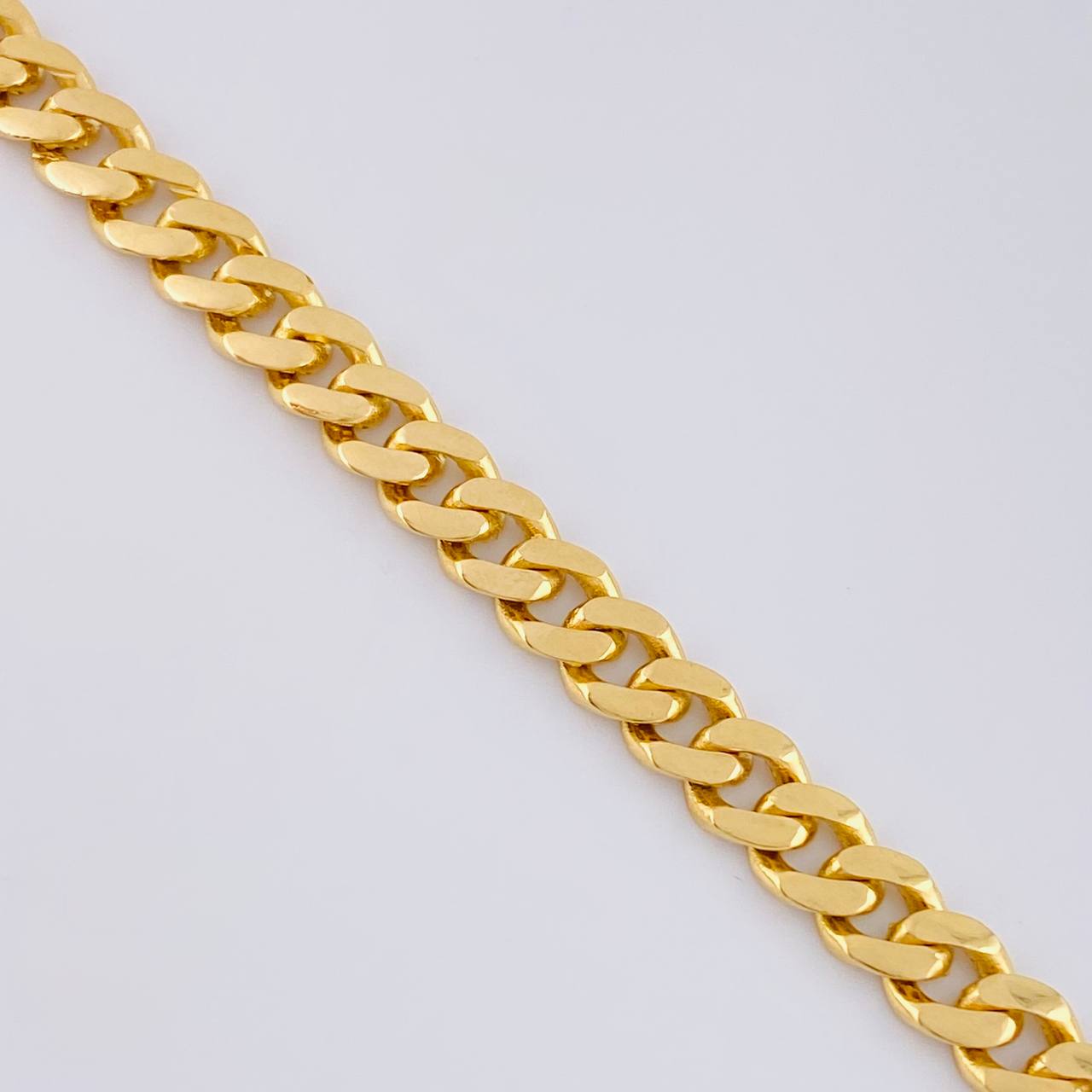 Cadena Cubana 27.15 g / 61 cm / 6.3 mm Oro Amarillo 18K