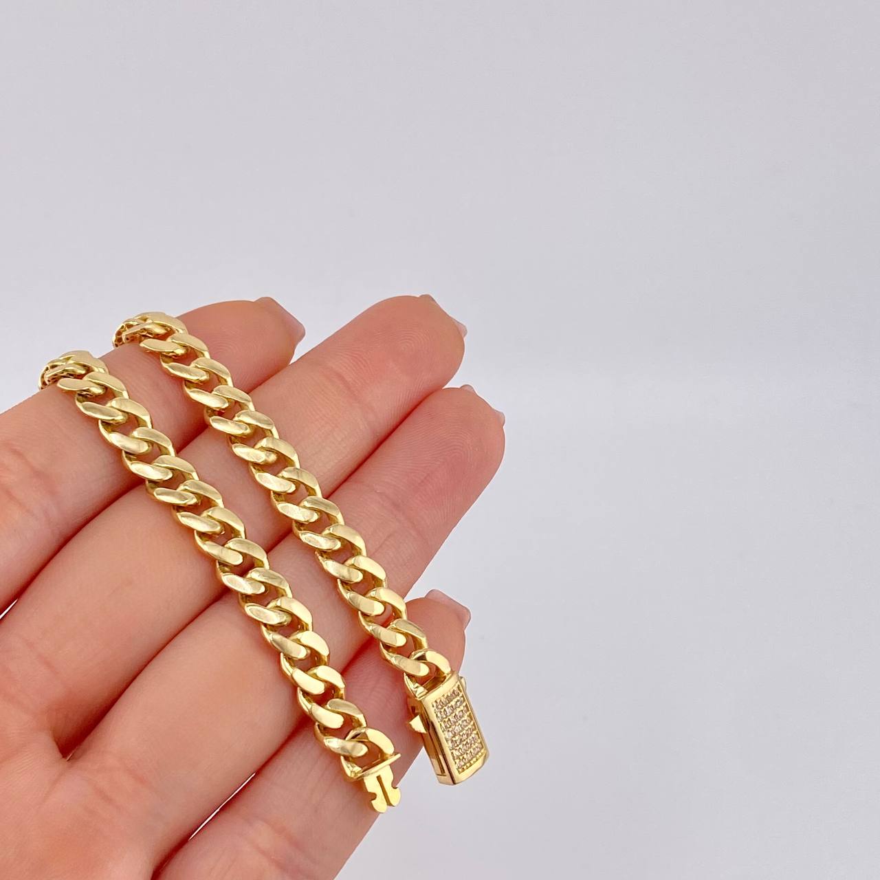Pulso Cubano 10.85 g / 21 cm / 6.3 mm Oro Amarillo 18K