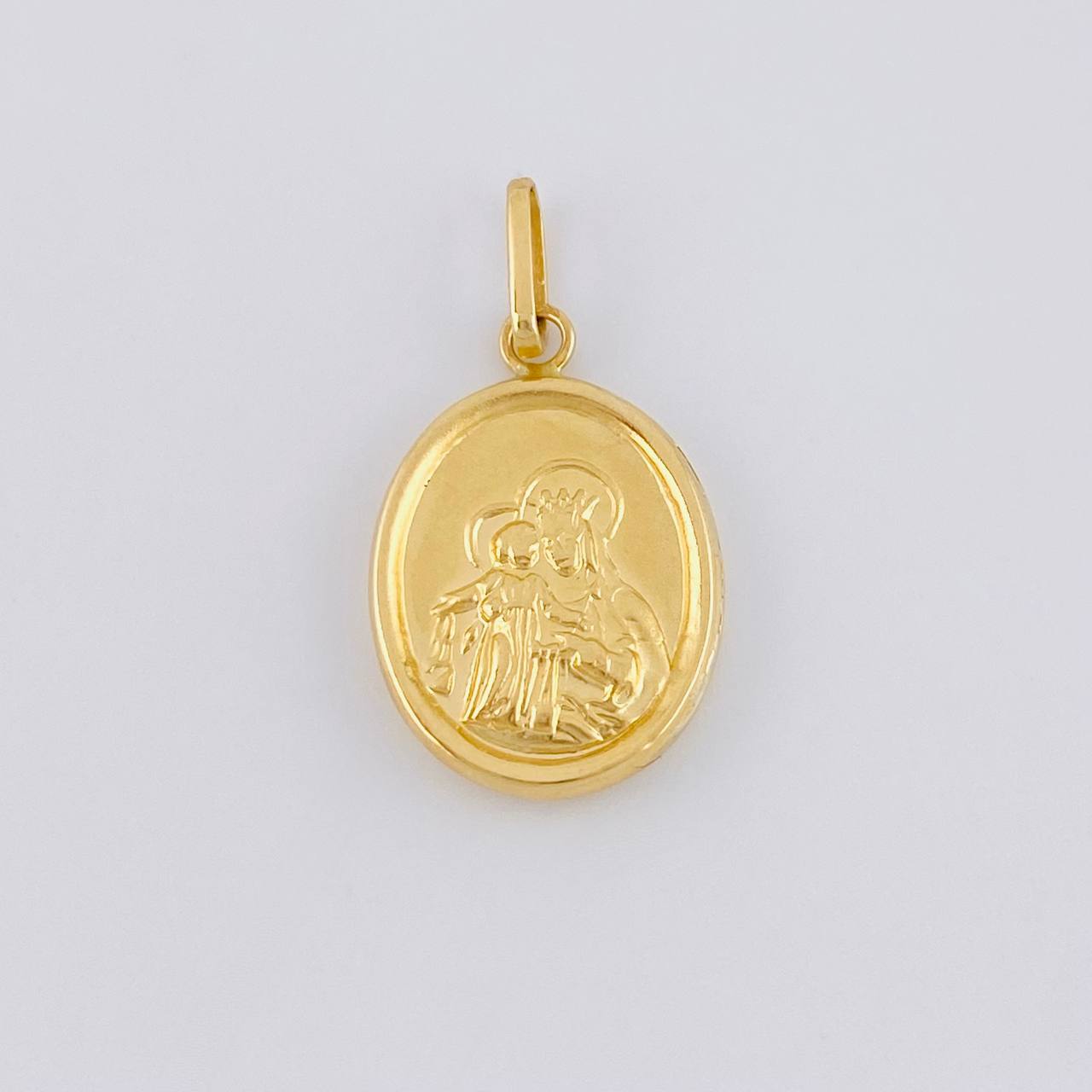 Dije Virgen Del Carmen Mate 1 g / 2.4 cm Oro Amarillo 18K
