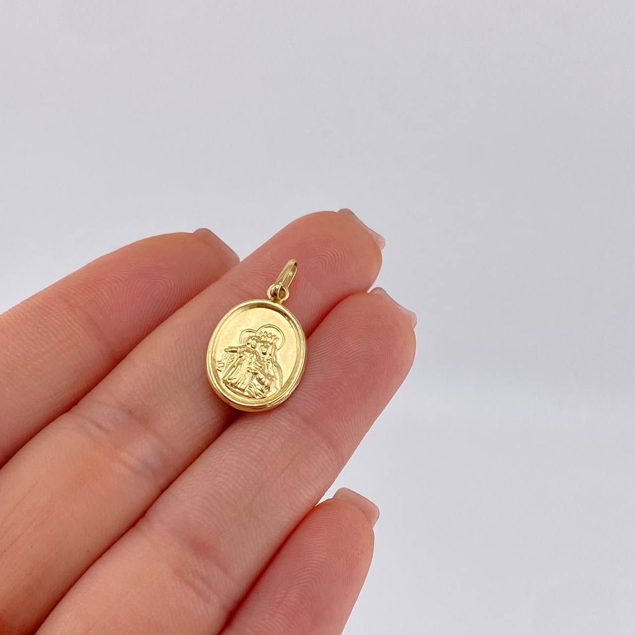 Dije Virgen Del Carmen Mate 1 g / 2.4 cm Oro Amarillo 18K