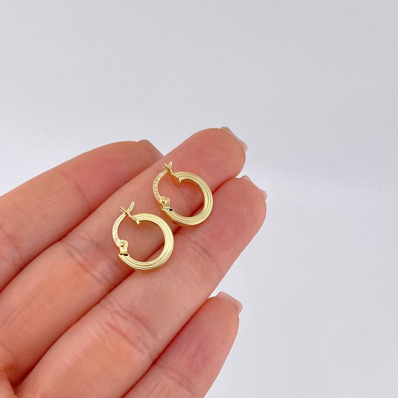 Candongas Fino 1.2 g / 2.5 cm Oro Amarillo 18K