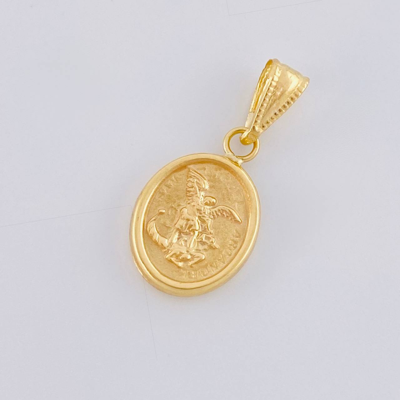 Dije San Miguel Mate 0.9 g / 2 cm Oro Amarillo 18K
