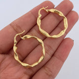 Candongas Bella 2.8gr / 3cm / Oro 18K $