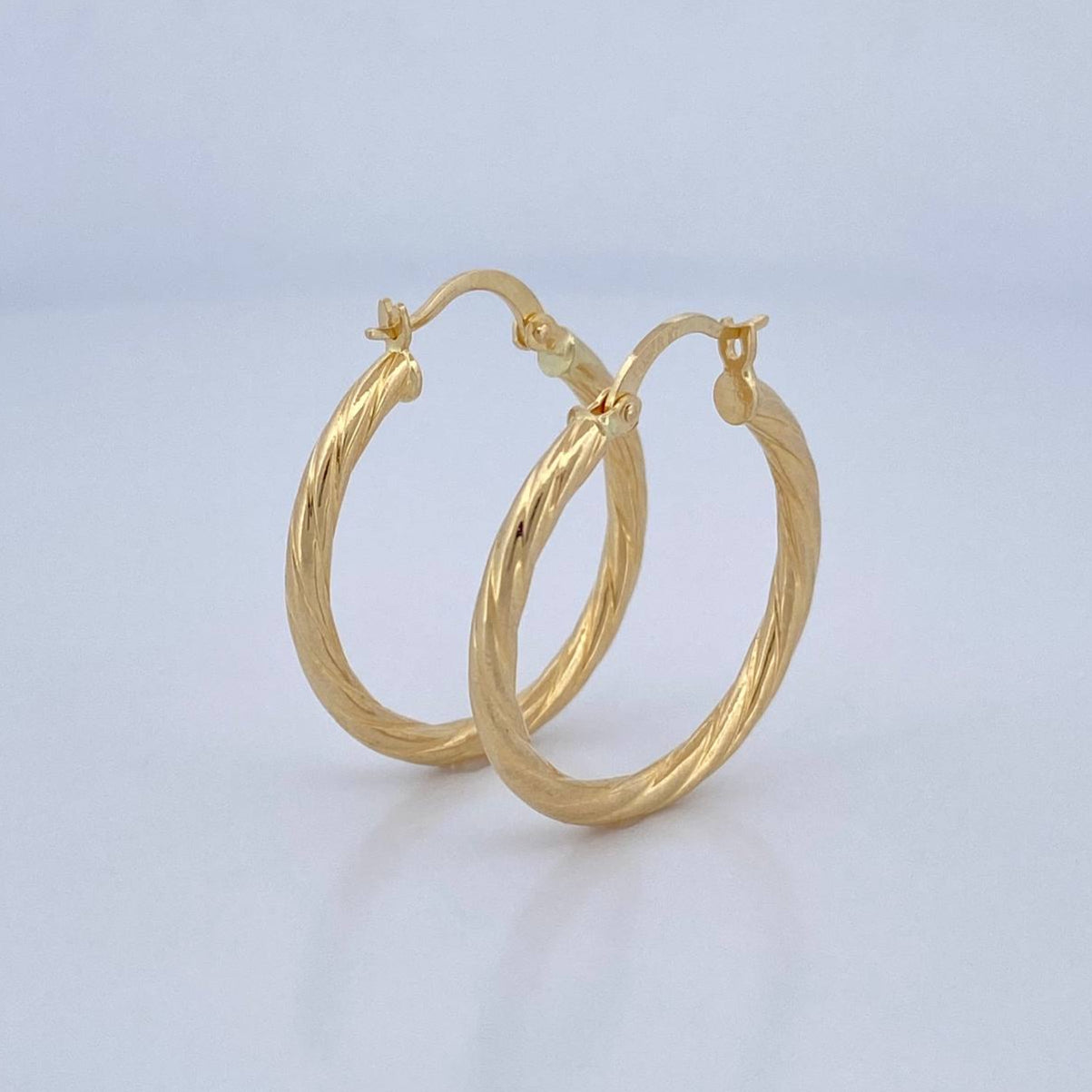 Candongas Mary 2.2gr / 2.8cm / Oro 18K $