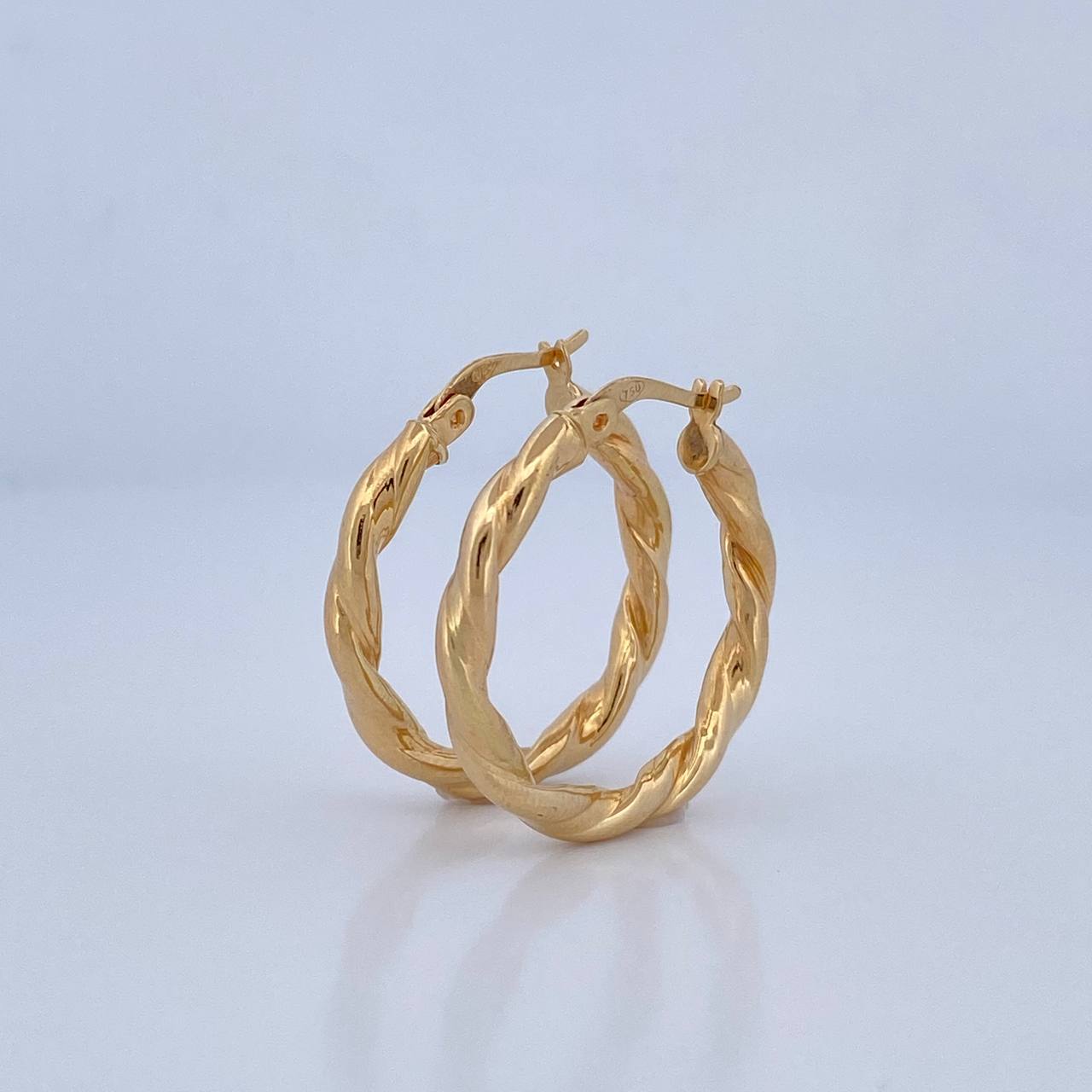Candongas Angi 3.05gr / 2.7cm / Oro 18K $