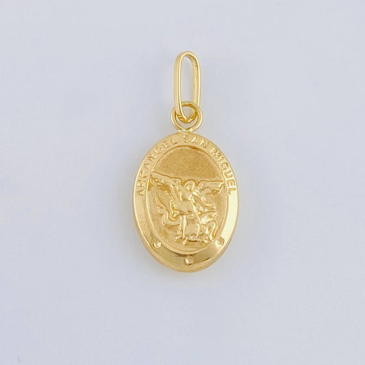 Dije San Miguel Arcangel 0.55 g / 2 cm Oro Amarillo 18K