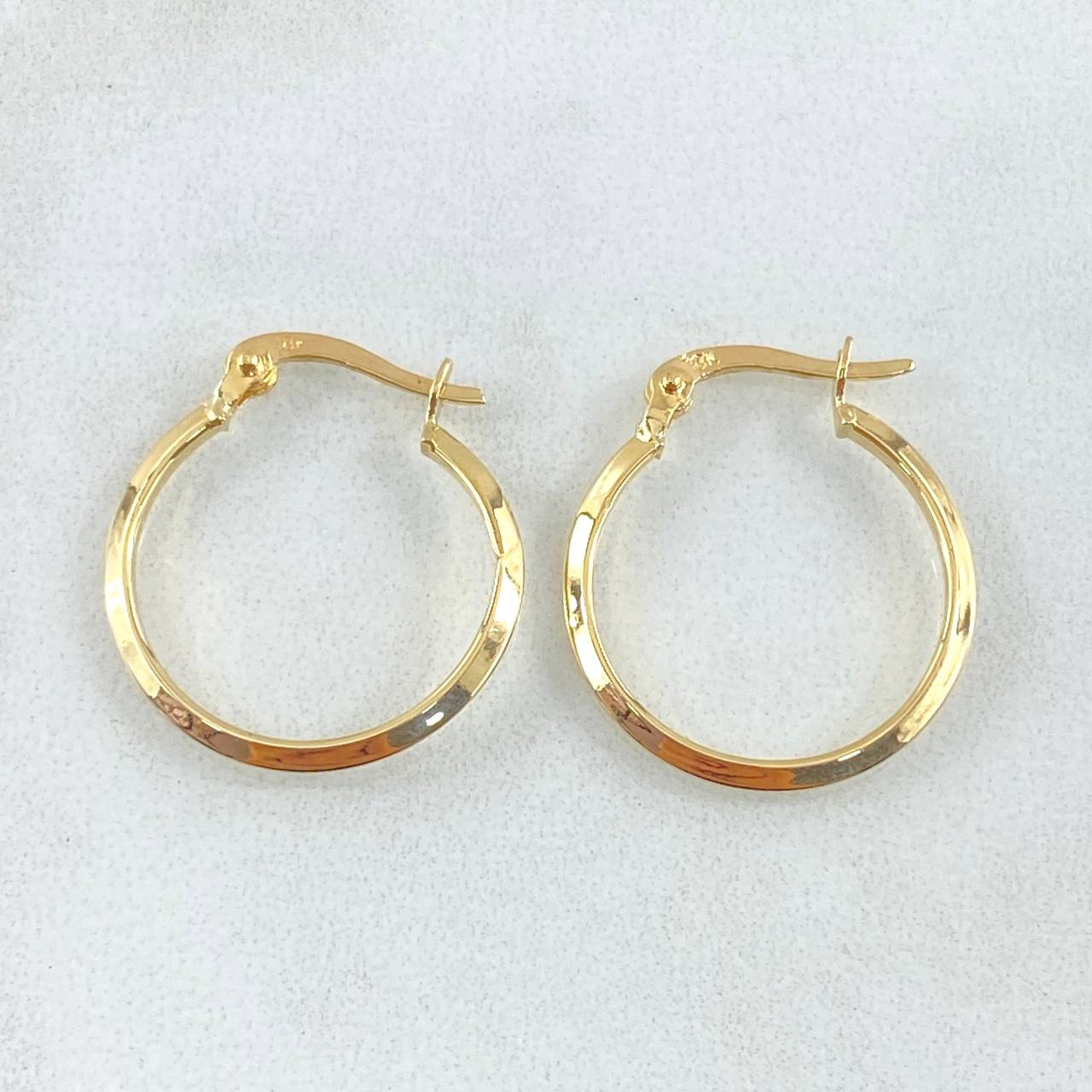 Candongas Clau 1.05gr / 2.2cm / Oro Amarillo 18K