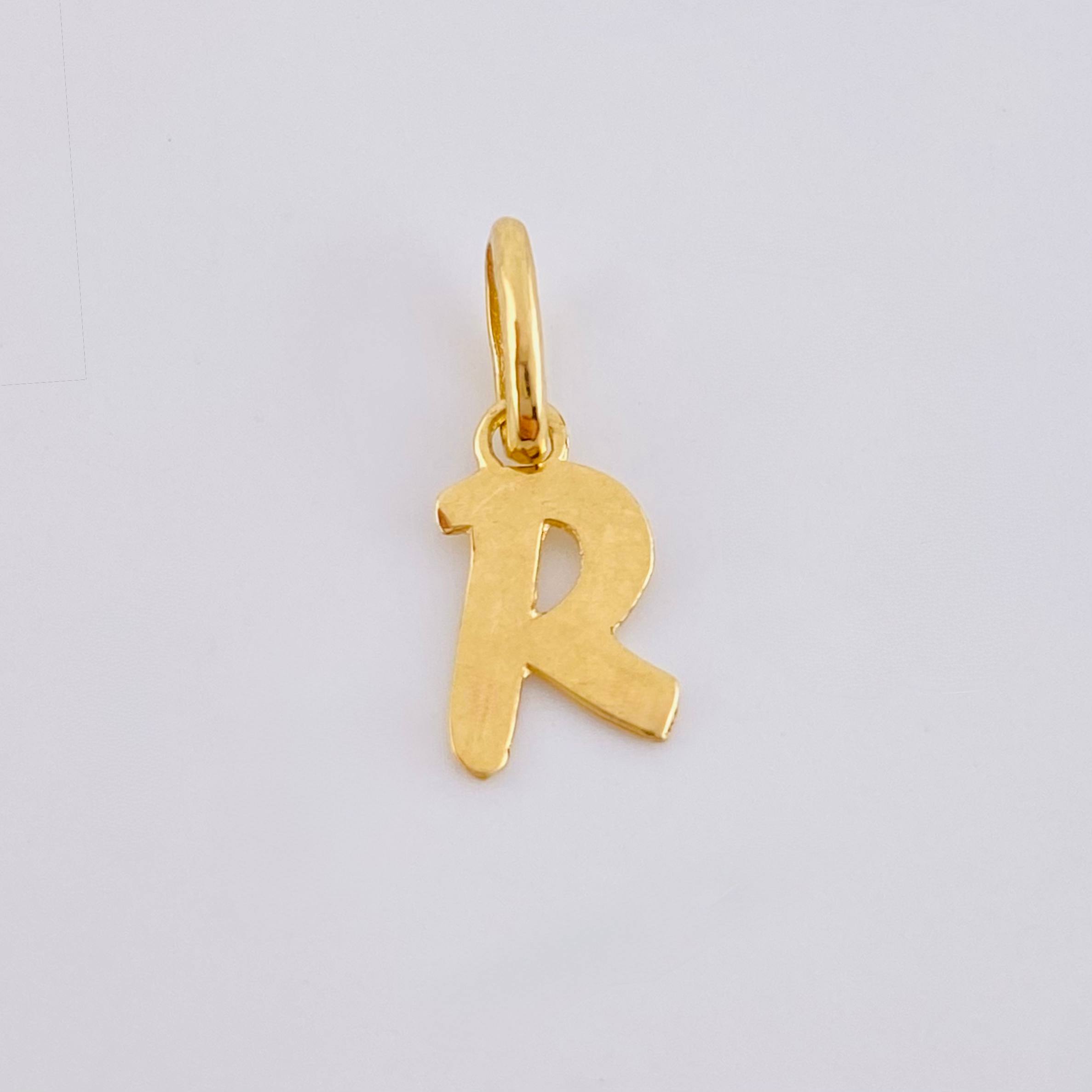 Dije Letra R Cursiva 0.45gr / 1.7cm / Oro Amarillo 18K