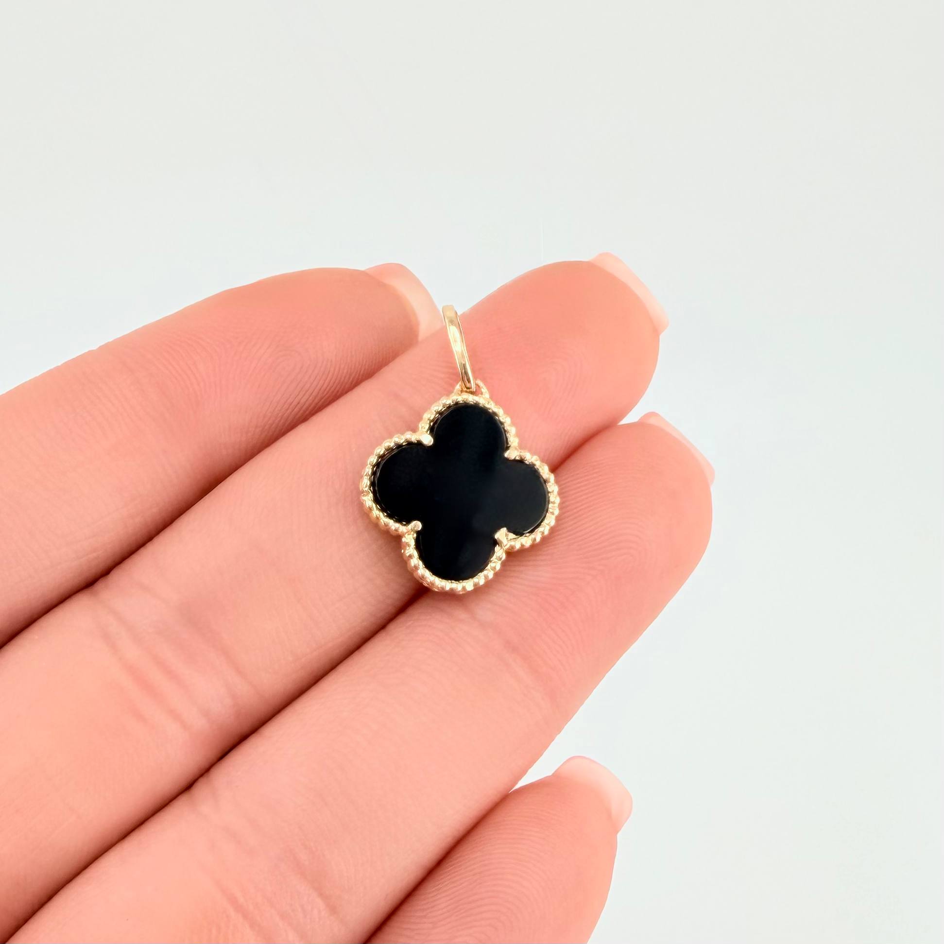 Dije Trebol Negro 1.8gr / 2.3cm / Oro Amarillo Nac.Esp. 18K *