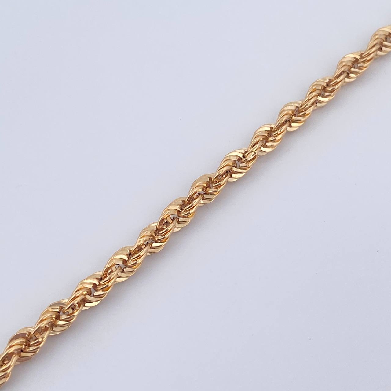 Pulso Lazo 3.85gr / 19.5cm / 3.9mm Oro Amarillo +3 18K $