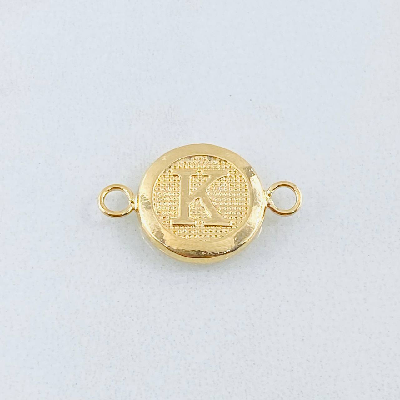Herraje Letra K 0.6gr / 1.7cm / Oro Amarillo 18K ©