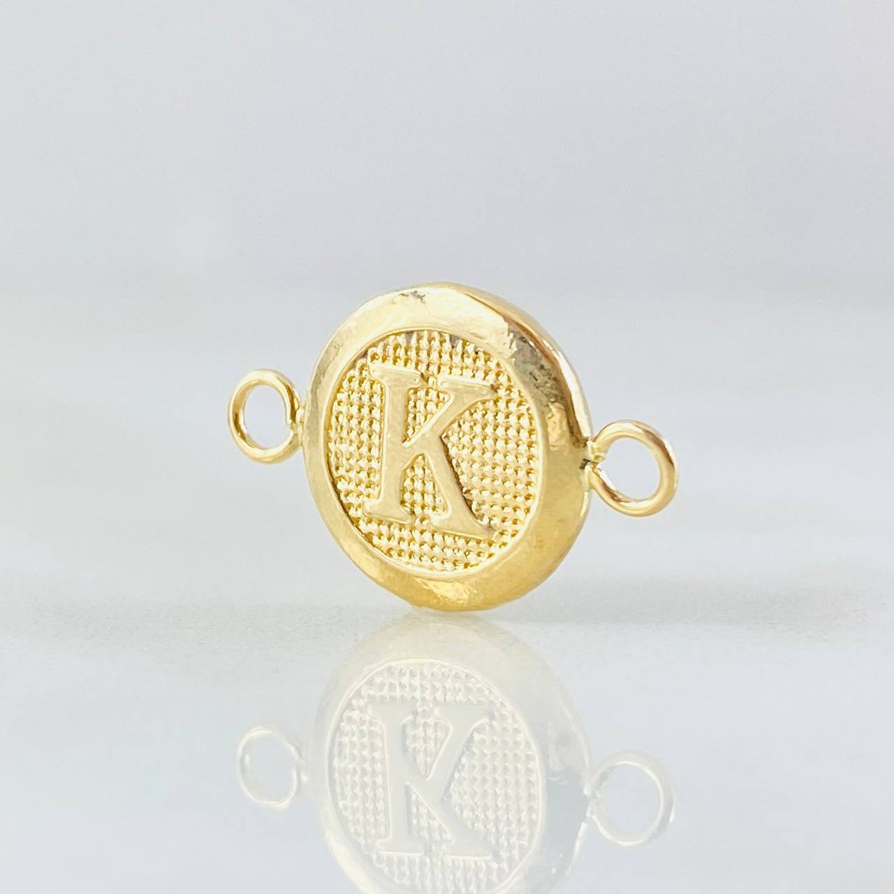 Herraje Letra K 0.6gr / 1.7cm / Oro Amarillo 18K ©