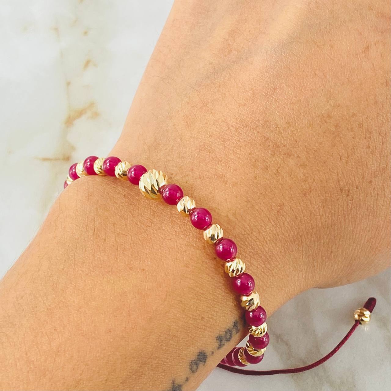 Pulsera Rubies Lisas 1.85gr / 6mm-4mm Oro Amarillo 18K ©