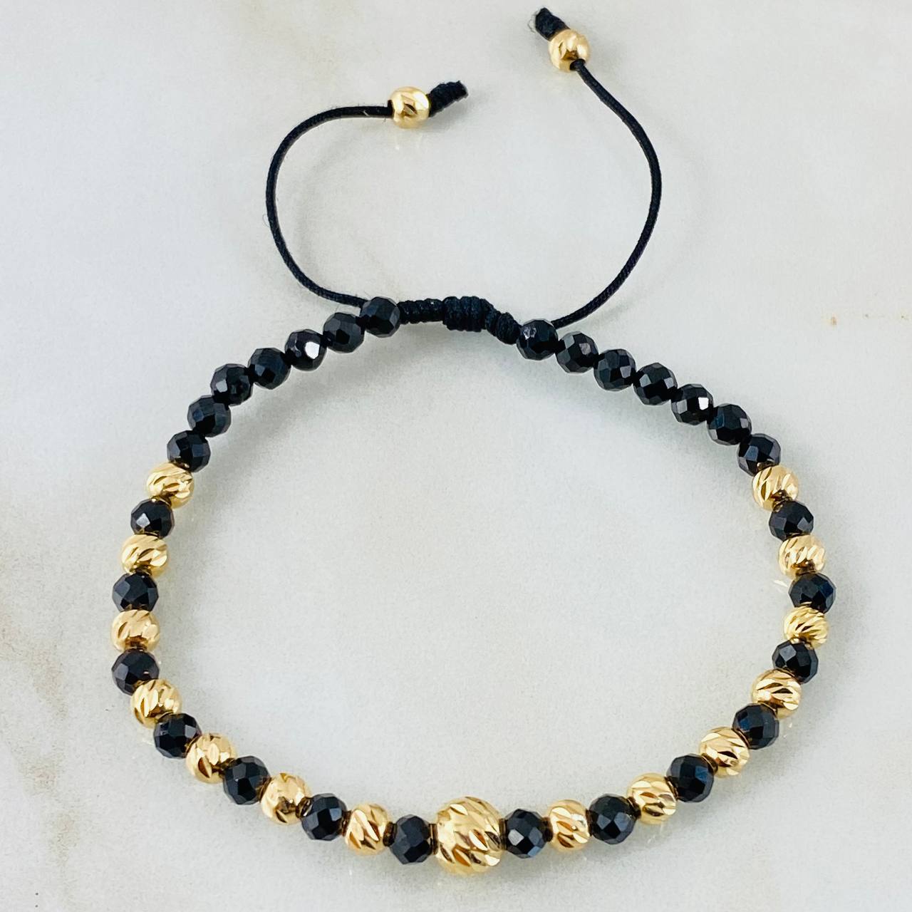 Pulsera Negra Onix Hueco 1.85gr / Oro Amarillo 18K *