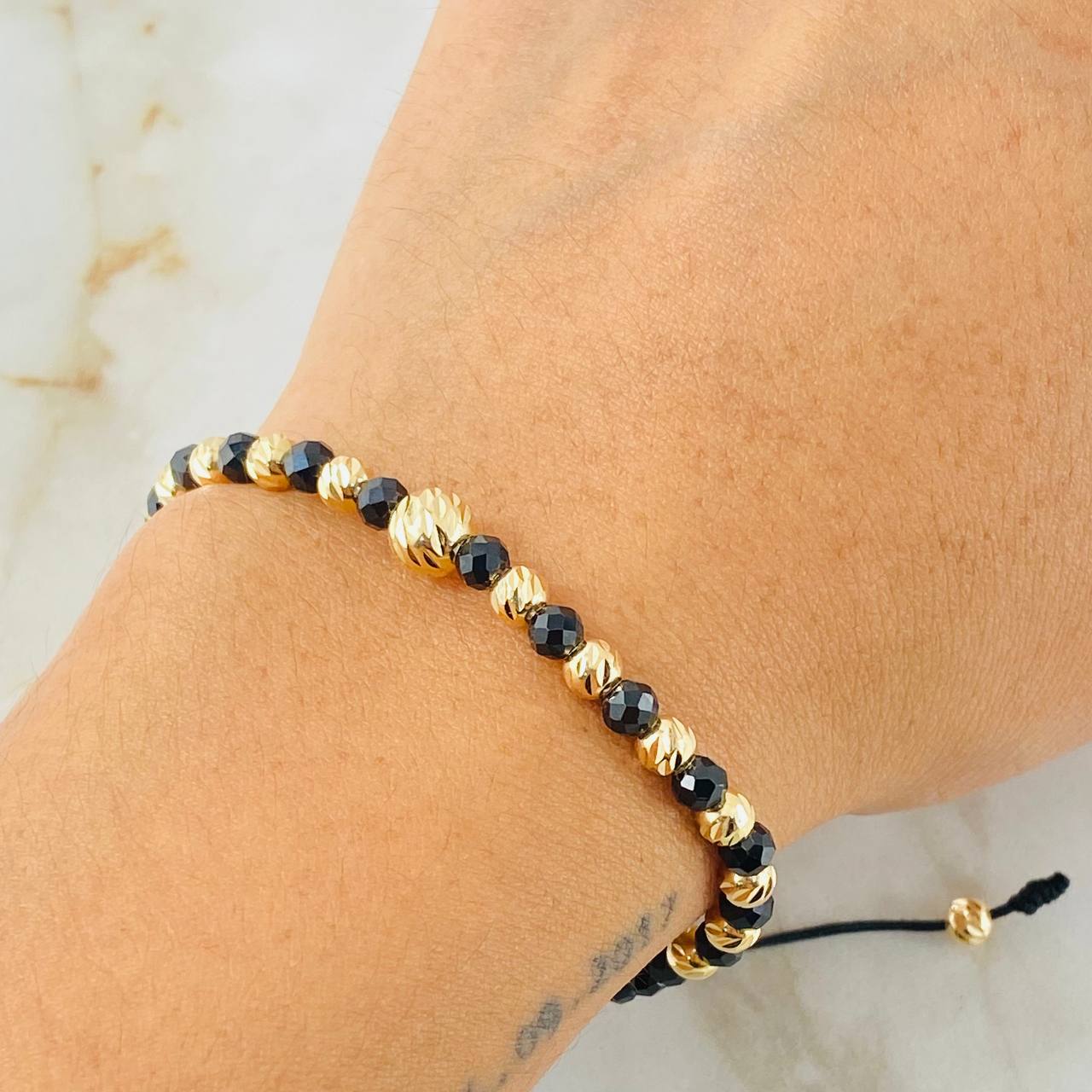 Pulsera Negra Onix Hueco 1.85gr / Oro Amarillo 18K *