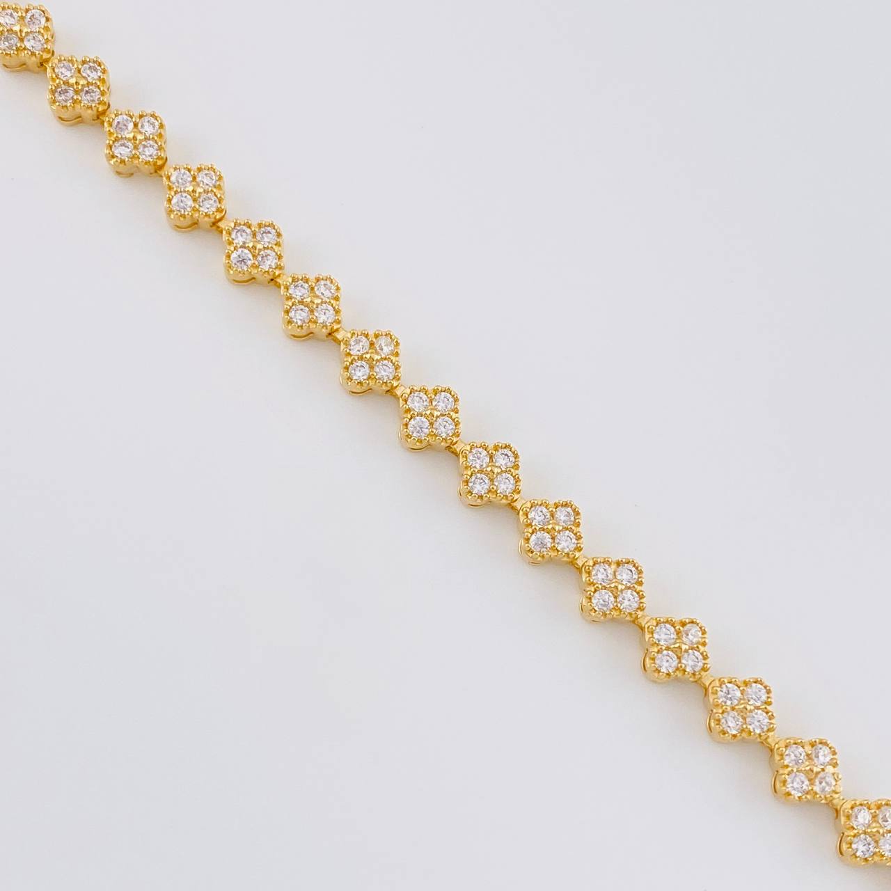 Pulso Tennis Trebol Secuencial 9.1 g / 18.3 cm / 5 mm Oro Amarillo 18K