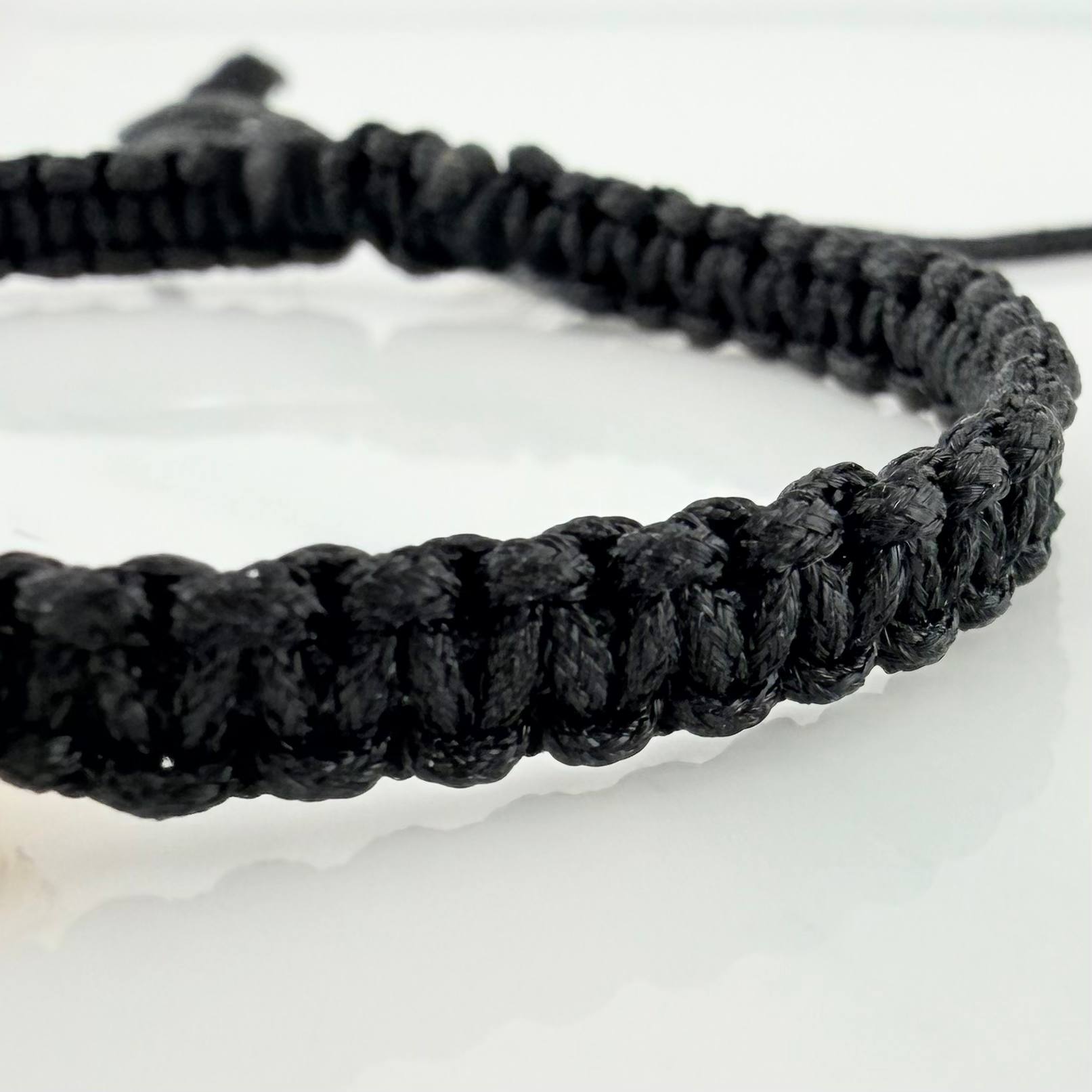 Pulsera Tejida Negra Morralla Cubica 3Mm 2Und Oro Amarillo 18K
