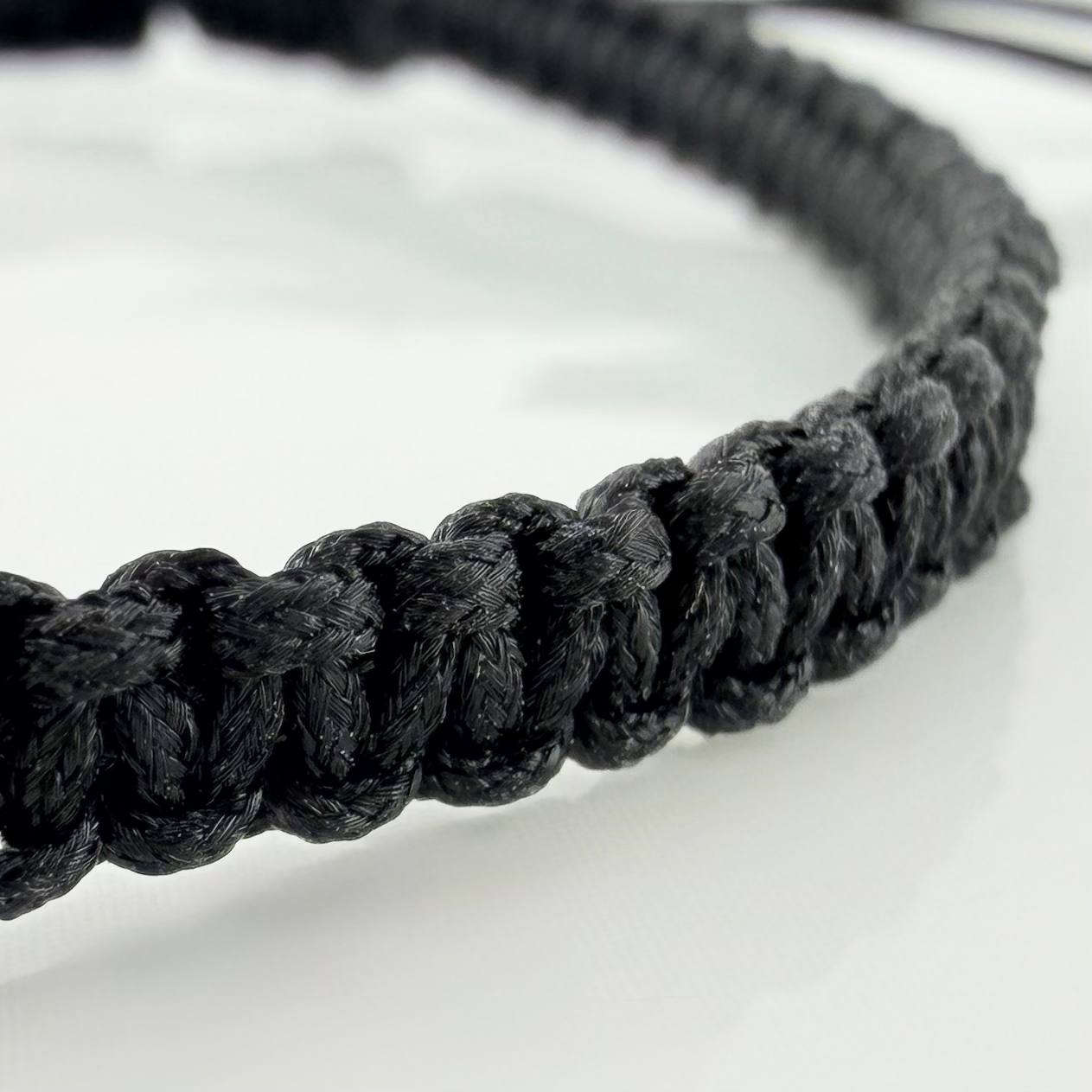 Pulsera Tejida Negra Morralla Cubica 2Mm 4Und Oro Amarillo 18K