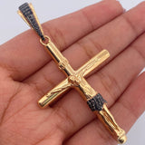 Dije Cruz Cristo 7.65gr / 6.5cm / Circones Negros Dos Oros Negro Amarillo 18K $