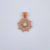 Dije Timon 2.7gr / 2.4cm / Circones Blancos Oro Amarillo 18K $