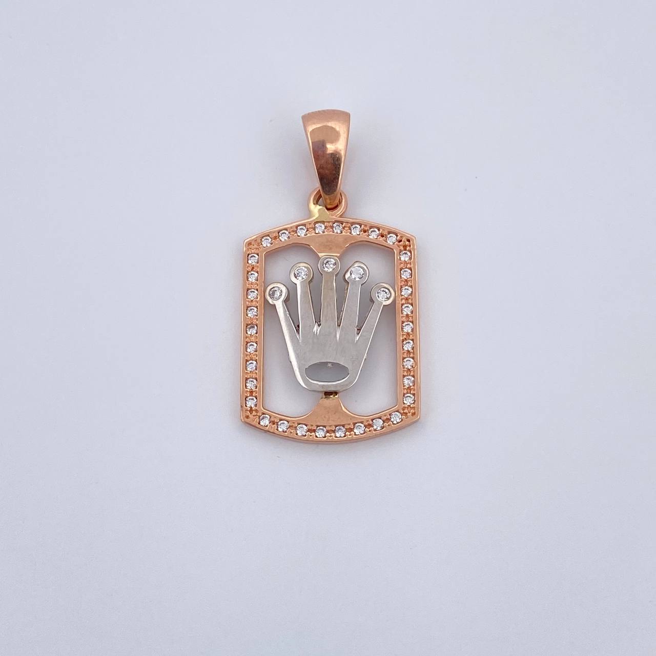 Dije Rectangular Corona RX 2.85gr / 2.9cm / Circones Blancos Dos Oros Blanco Rosa 18K $