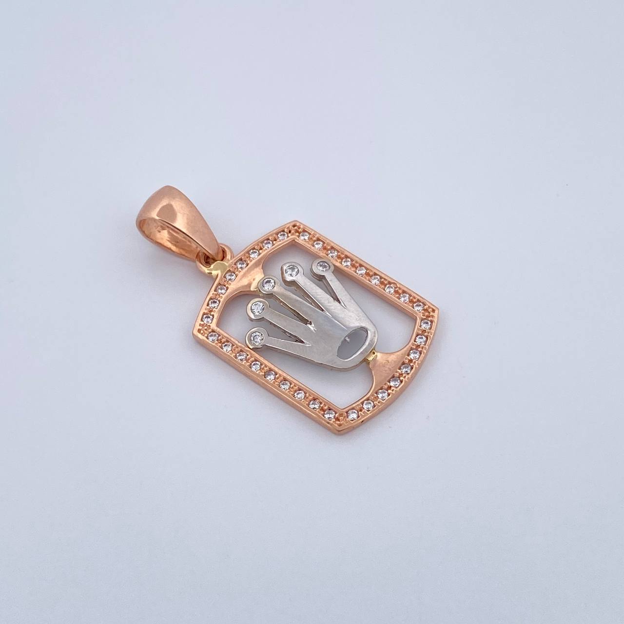 Dije Rectangular Corona RX 2.85gr / 2.9cm / Circones Blancos Dos Oros Blanco Rosa 18K $