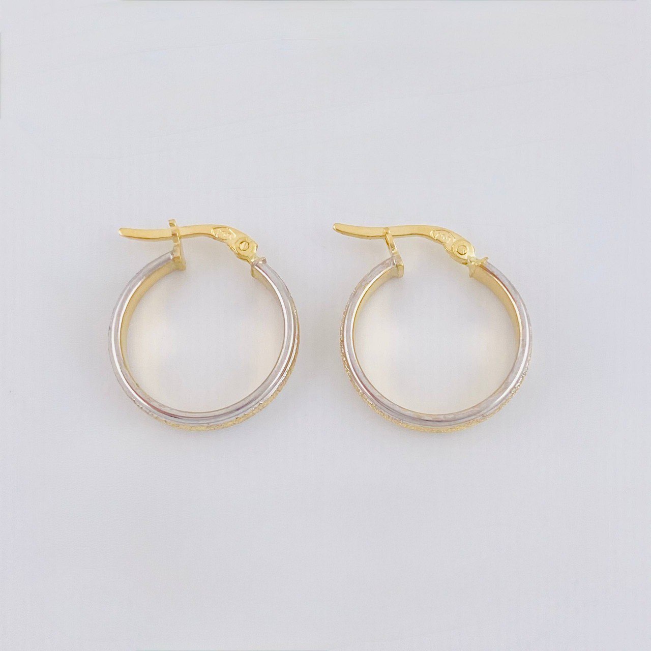 Candongas Carril Escamada 1.9gr / 2cm / Dos Oros Amarillo Blanco 18K