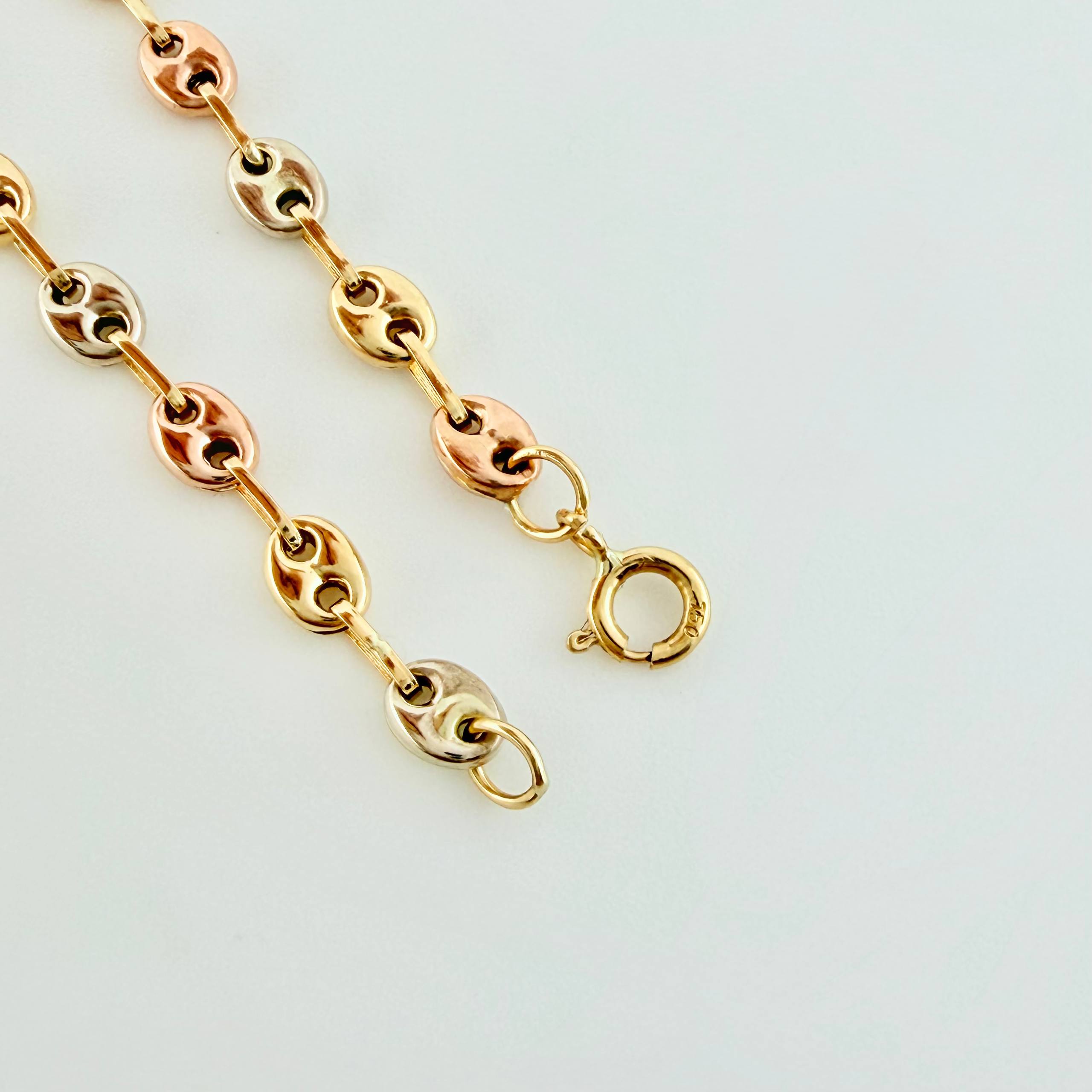 Pulso Bebé Gc Placa Rectangular Lisa 1.4gr / 14.5cm / 3.2mm Tres Oros 18K ©