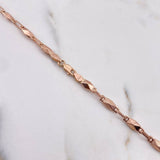 Cadena Rustica Piramide 11.55gr / 60.5cm / 4.7mm Punteada Oro Rosa 18K $