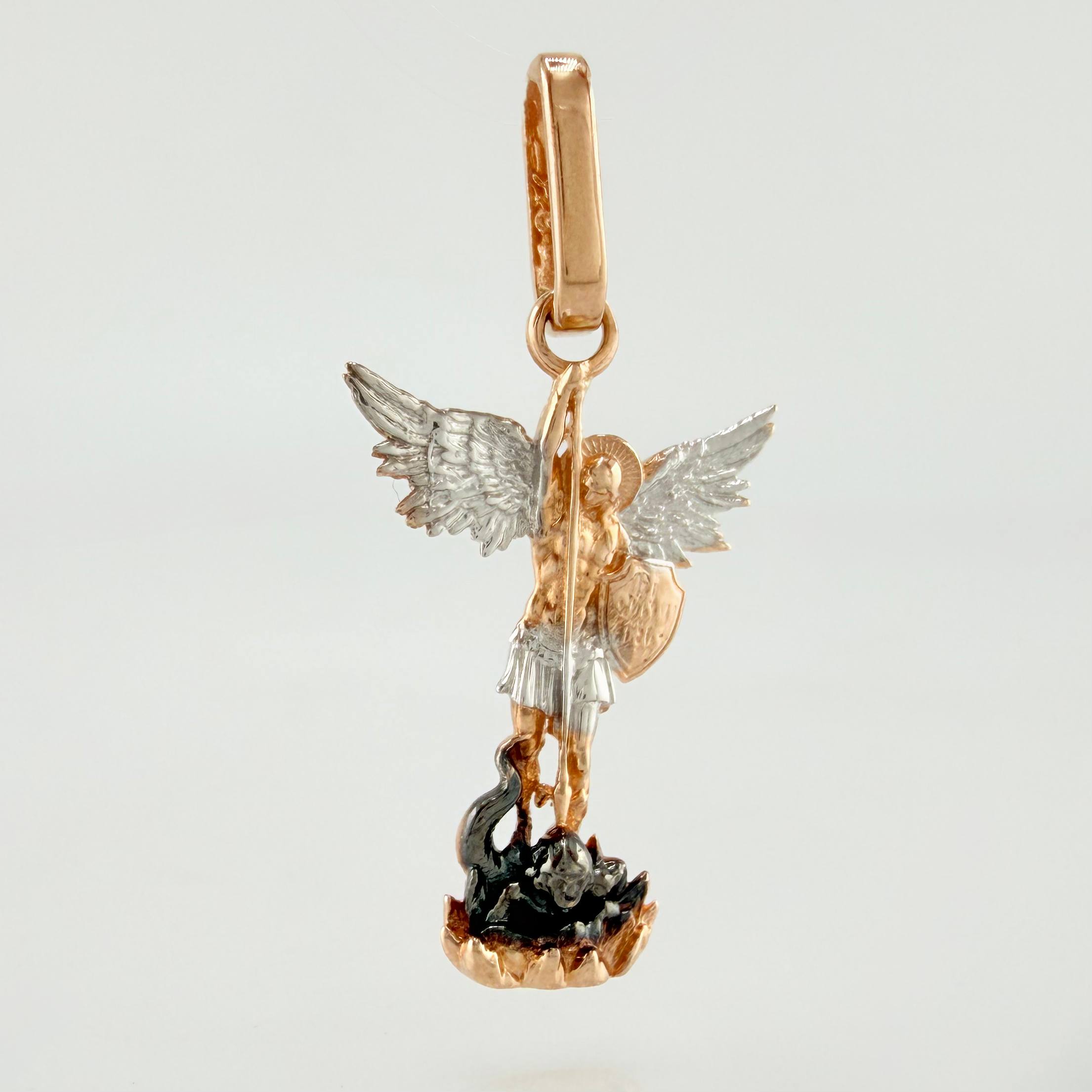 Dije San Miguel Arcangel 1gr / 2.3cm / Dos Oros Blanco Rosa 18K *