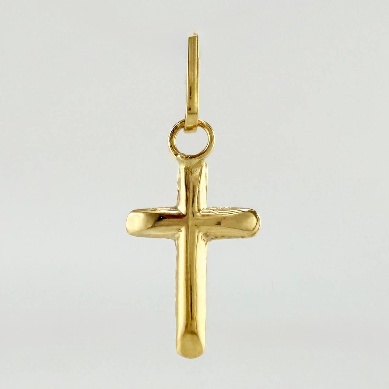 Dije Cruz Puntas Planas 0.35gr / 2cm / Oro Amarillo 18K *