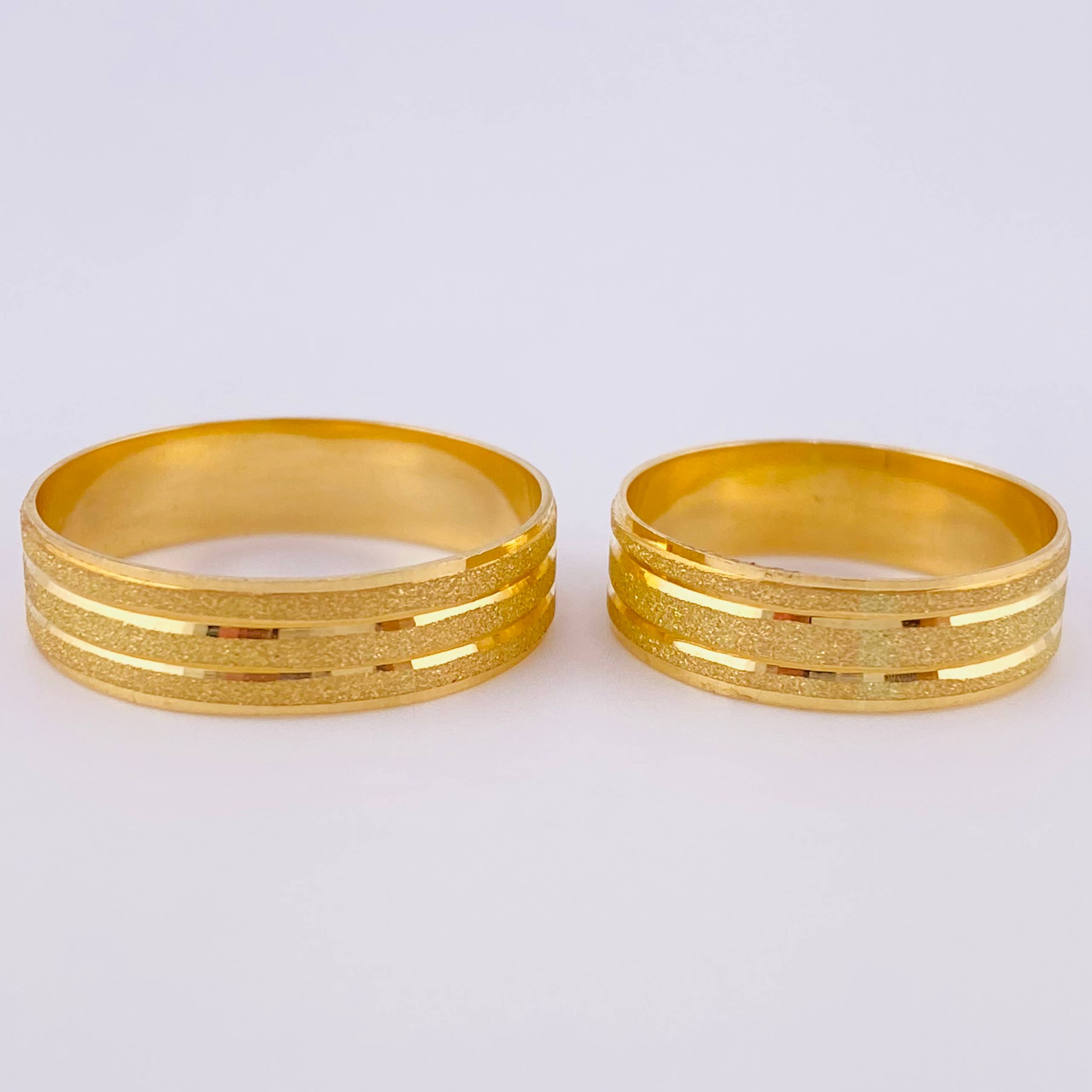 Fabricacion Bajo Pedido Argollas Triple Linea 7gr / Mate Oro Amarillo 18K