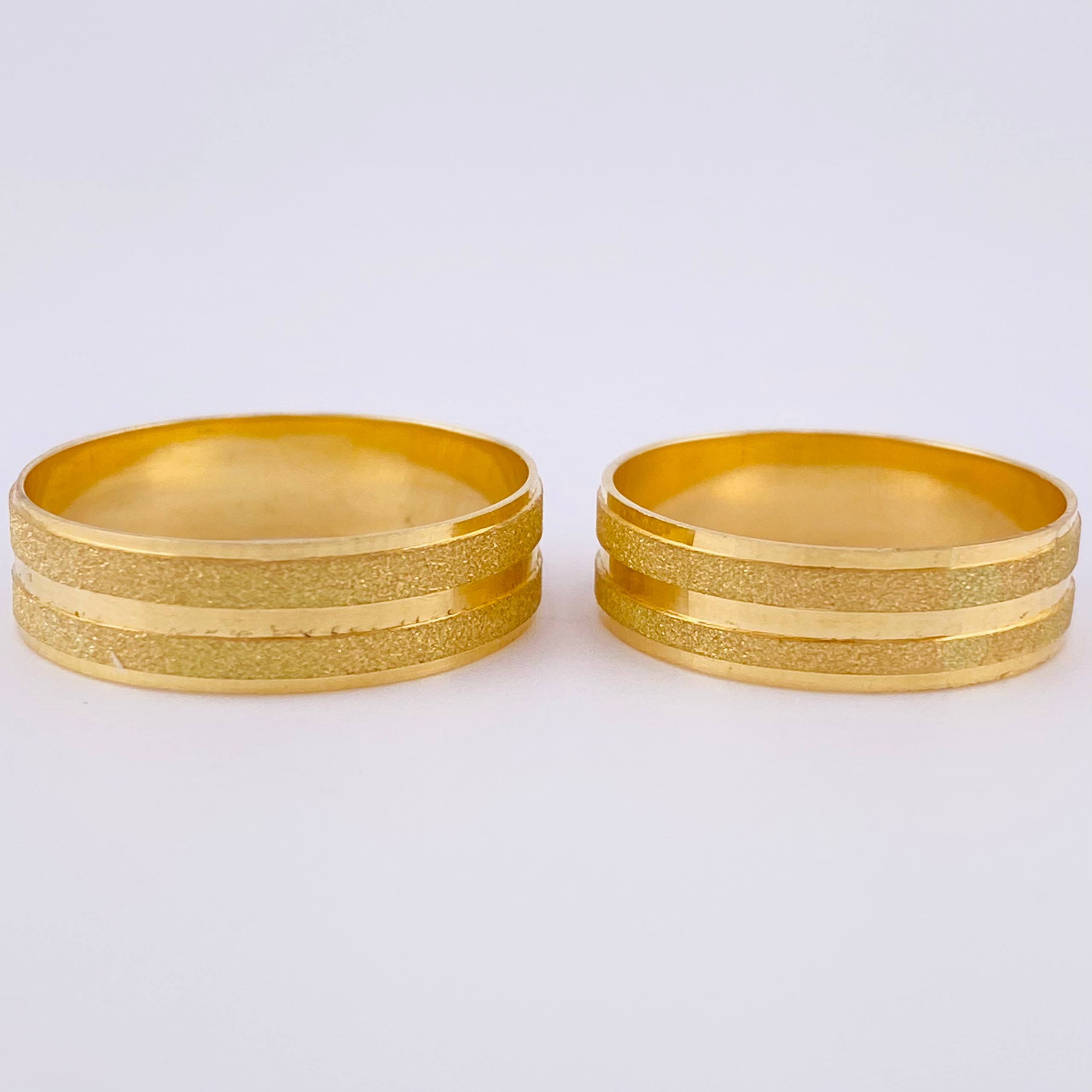 Fabricacion Bajo Pedido Argollas Doble Linea 7gr / Mate Oro Amarillo 18K