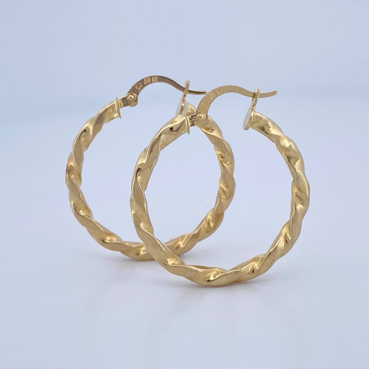 Candongas Milu 2.3gr / 3cm / Oro 18K &