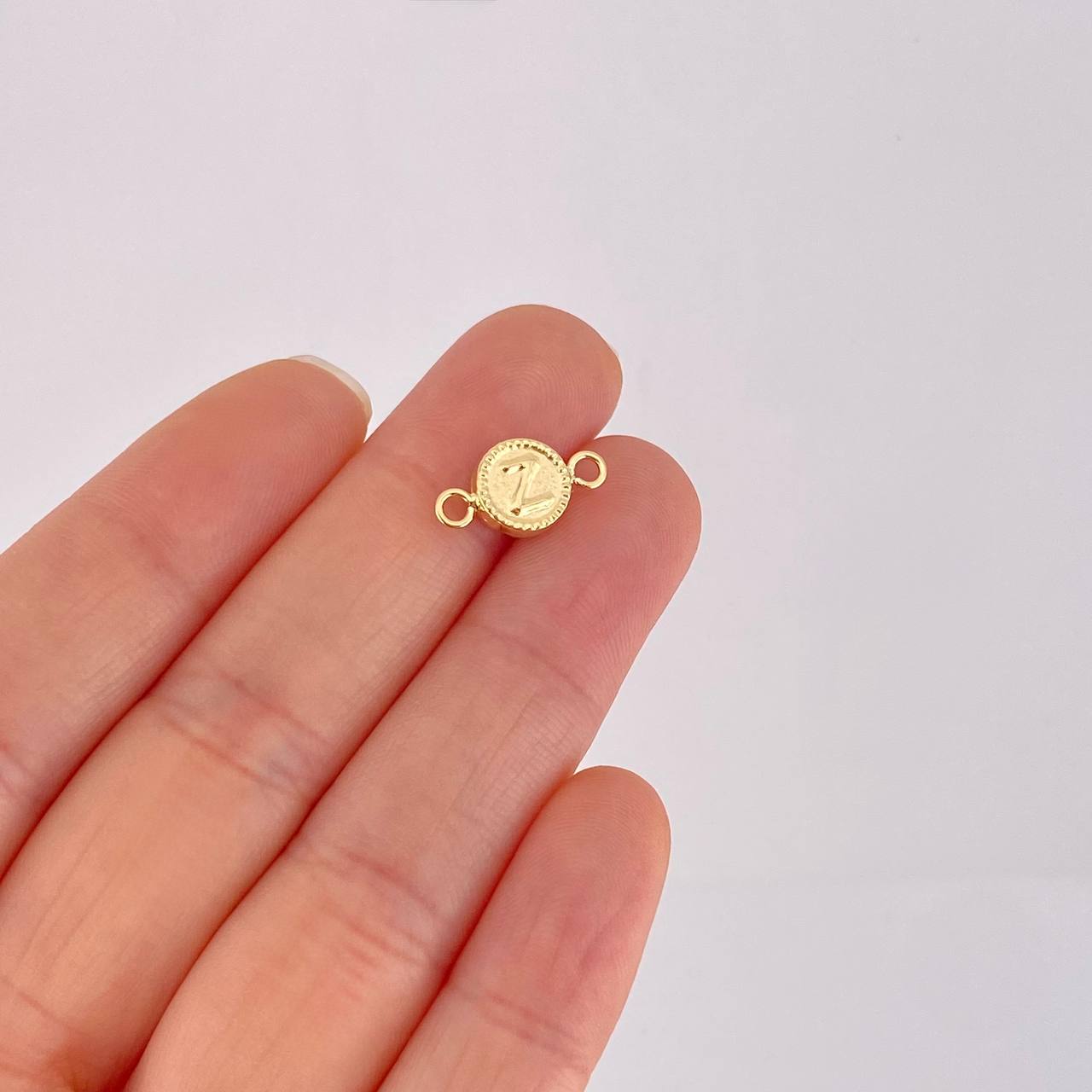 Herraje Letra Z Marco Bordeado 0.45g / 1.5cm Oro Amarillo 18K