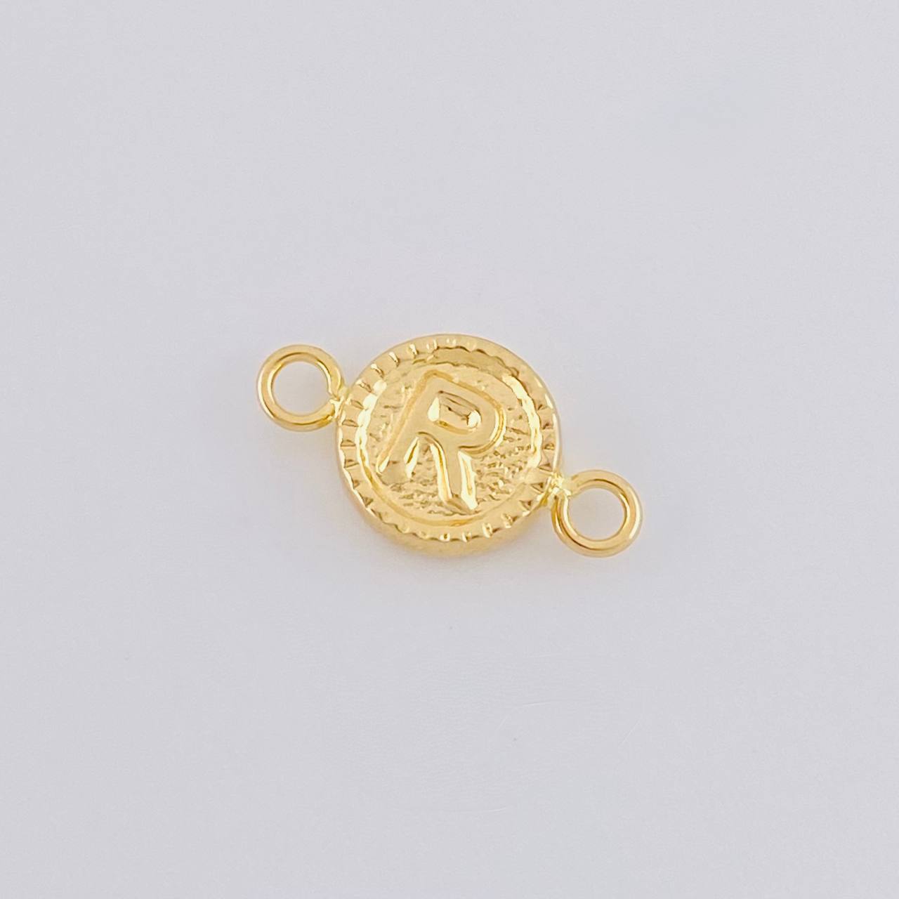 Herraje Letra R Marco Bordeado 0.45g / 1.5cm Oro Amarillo 18K