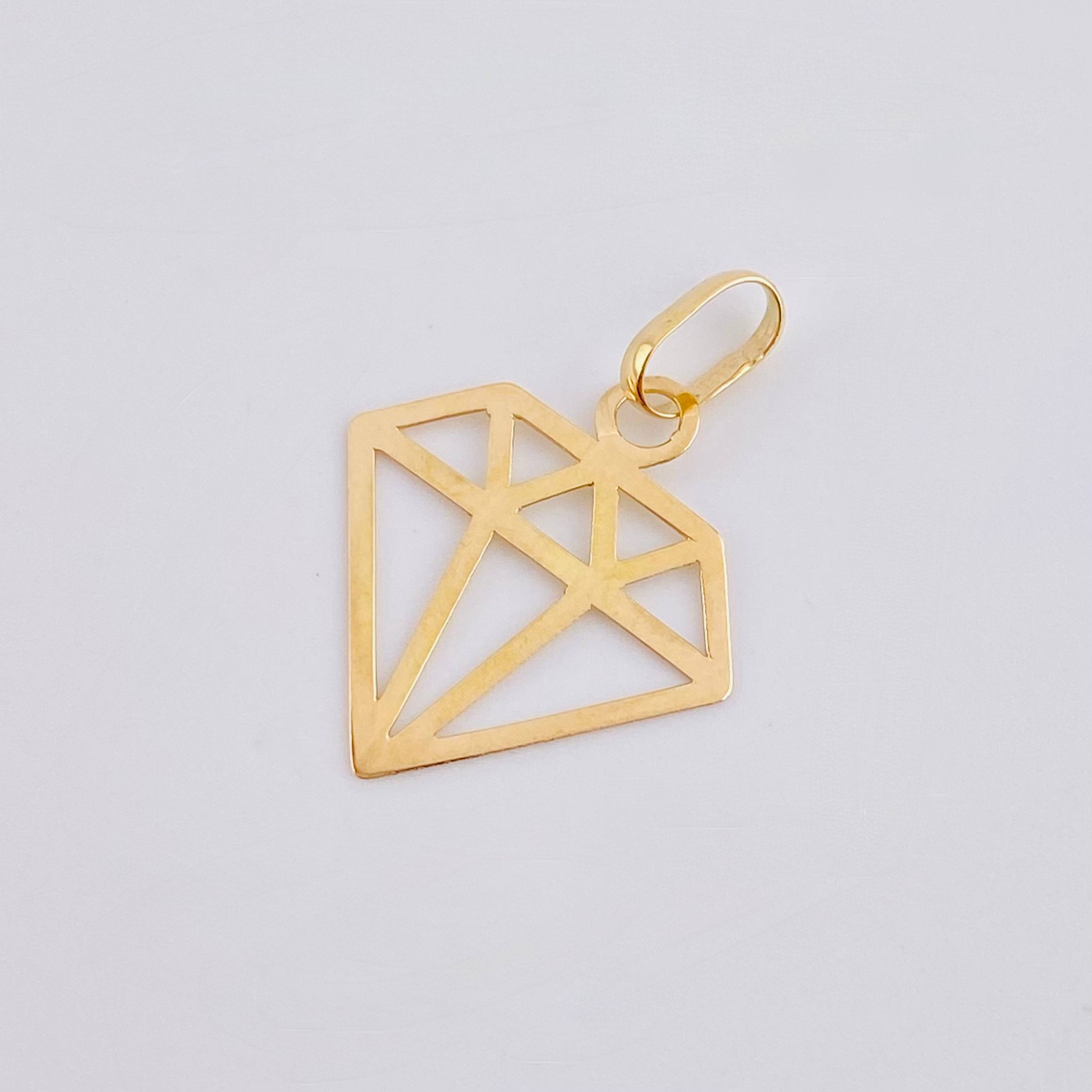 Dije Silueta Diamante 0.55gr / 2.5cm / Oro Amarillo 18K