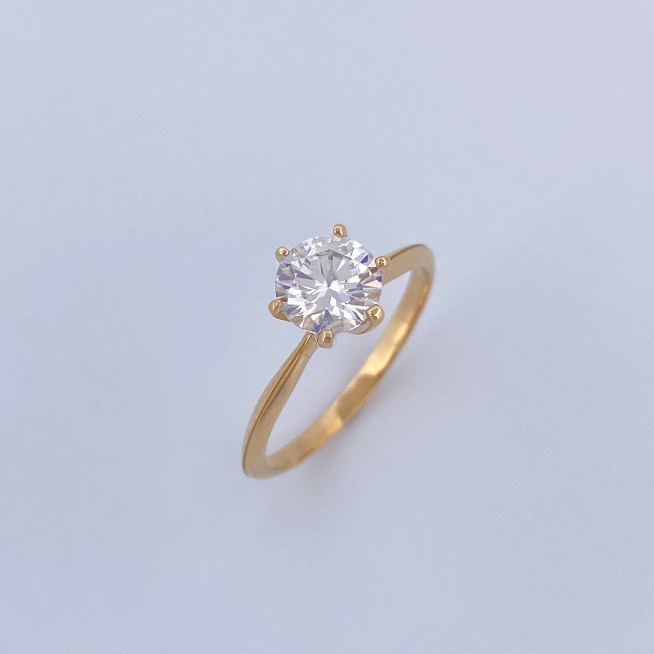 Anillo Solitario Clasico 1.85gr / T7 / Oro 18K &