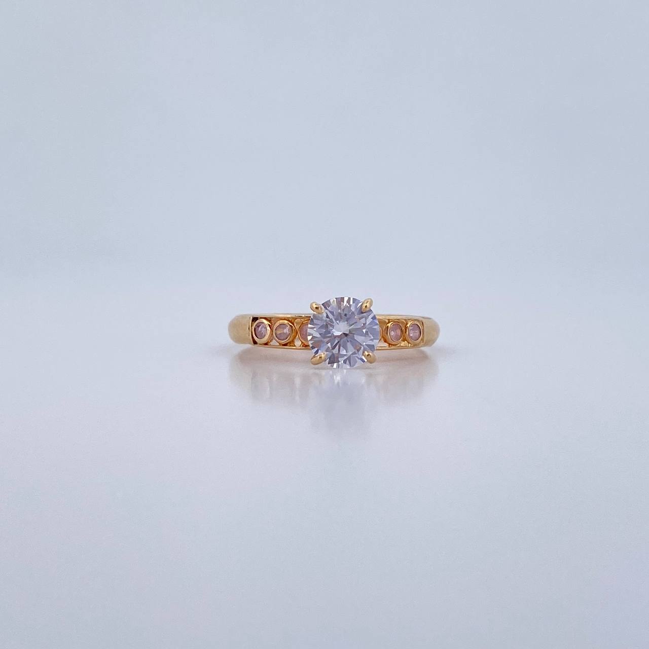 Anillo Solitario Churumbela 1.25gr / T6 / Circones Rosados Blancos Oro Amarillo 18K &