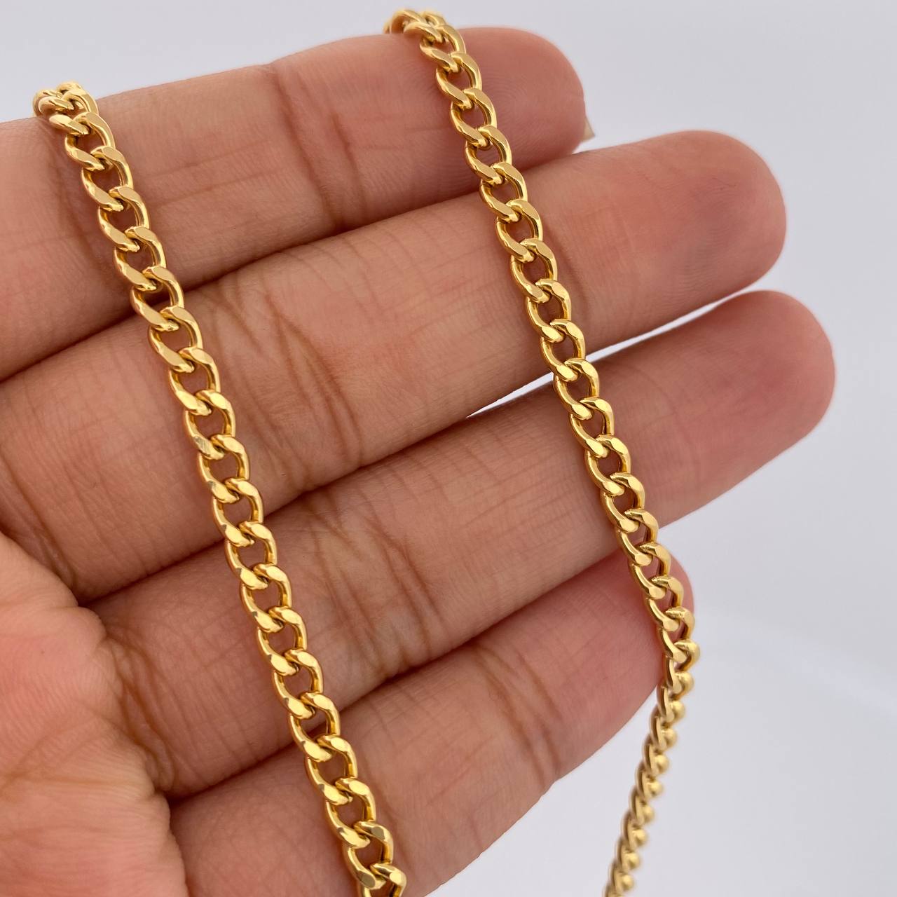 Cadena Cubana 10.7gr / 60cm / Oro Amarillo +1 18K $